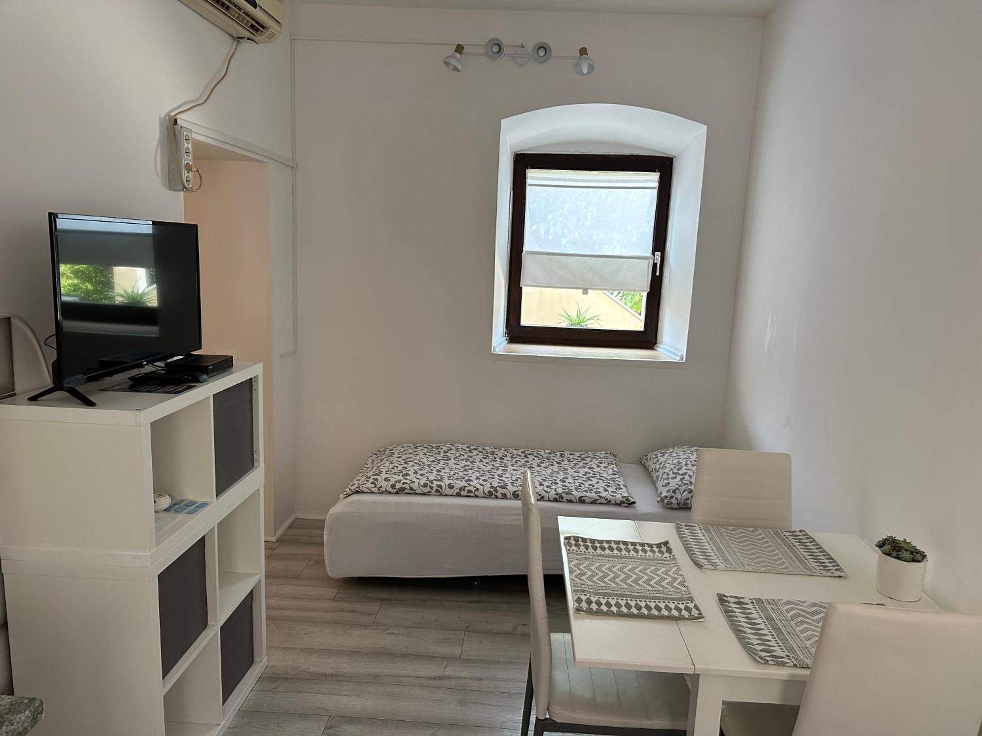 Quiet Countryside Apartments Near The City And The Sea Koper Exterior photo